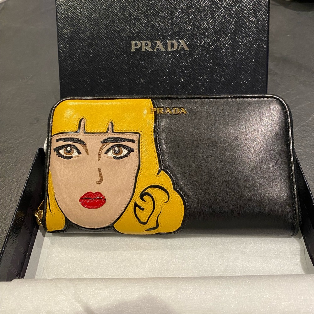 Beautiful authentic Prada wallet